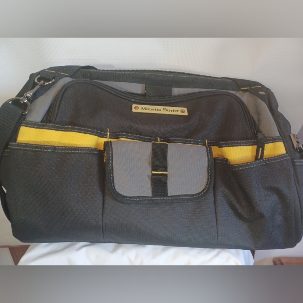 Monetta Farrier Heavy Canvas 18 Exterior Pockets 12 Interior Pockets Tool Bag